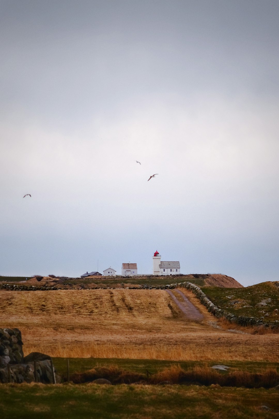 What are the threats associated with selling North Dakota land for money?